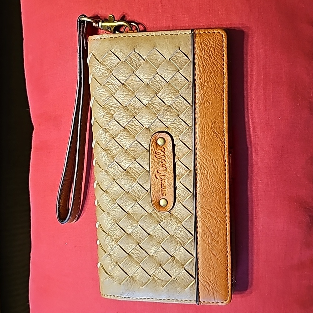 Simply Noelle wallet/wristlet